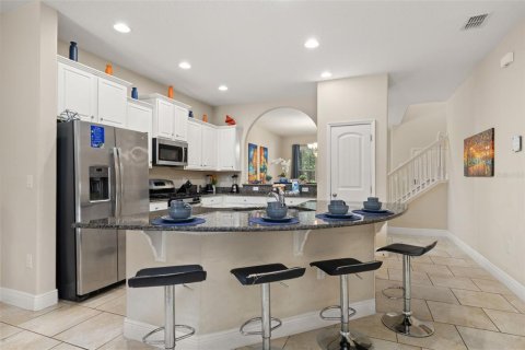 Villa ou maison à louer à Davenport, Floride: 5 chambres, 252.97 m2 № 2323021 - photo 6