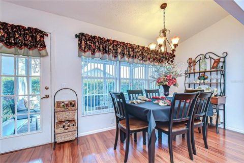 House in New Port Richey, Florida 2 bedrooms, 128.21 sq.m. № 2137828 - photo 26