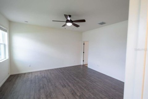 House in Tampa, Florida 4 bedrooms, 216.65 sq.m. № 2098074 - photo 16