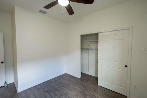House in Tampa, Florida 4 bedrooms, 216.65 sq.m. № 2098074 - photo 18