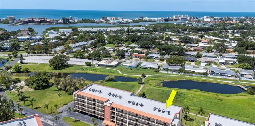 Condo à Seminole, Floride, 2 chambres  № 2375705