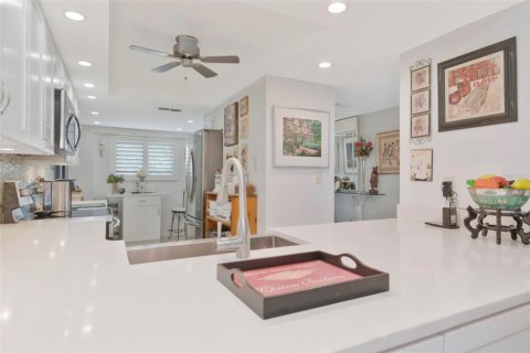 Copropriété à vendre à Seminole, Floride: 2 chambres, 118.91 m2 № 2375705 - photo 10
