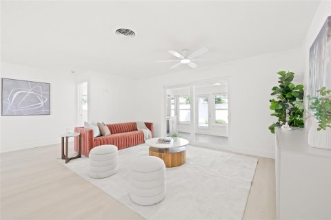 Casa en venta en Treasure Island, Florida, 3 dormitorios, 152.92 m2 № 1907598 - foto 4