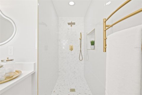 Casa en venta en Treasure Island, Florida, 3 dormitorios, 152.92 m2 № 1907598 - foto 25