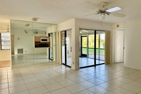 Copropriété à vendre à Boynton Beach, Floride: 2 chambres, 124.02 m2 № 2082984 - photo 5