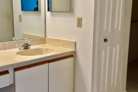 Copropriété à vendre à Boynton Beach, Floride: 2 chambres, 124.02 m2 № 2082984 - photo 19