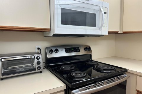 Copropriété à vendre à Boynton Beach, Floride: 2 chambres, 124.02 m2 № 2082984 - photo 12
