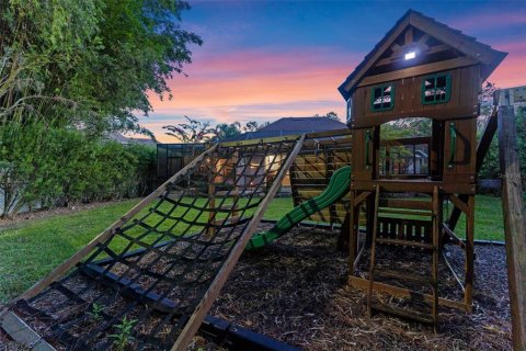 Casa en venta en Ormond Beach, Florida, 5 dormitorios, 402.73 m2 № 1815050 - foto 28