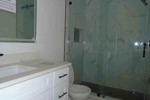 House in Tampa, Florida 4 bedrooms, 297.01 sq.m. № 1750564 - photo 8