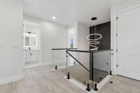 Casa en venta en Tampa, Florida, 4 dormitorios, 297.01 m2 № 1750564 - foto 28
