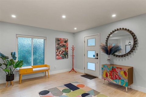 Casa en venta en Orlando, Florida, 4 dormitorios, 229.47 m2 № 1901885 - foto 4