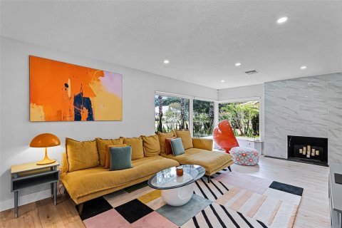 Casa en venta en Orlando, Florida, 4 dormitorios, 229.47 m2 № 1901885 - foto 8