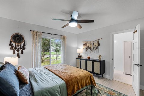 Casa en venta en Orlando, Florida, 4 dormitorios, 229.47 m2 № 1901885 - foto 26