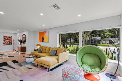 Casa en venta en Orlando, Florida, 4 dormitorios, 229.47 m2 № 1901885 - foto 7