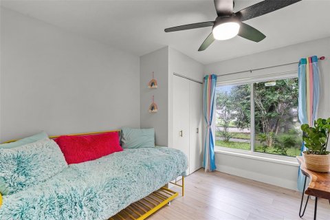 Casa en venta en Orlando, Florida, 4 dormitorios, 229.47 m2 № 1901885 - foto 28