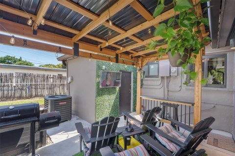 Casa en venta en North Miami Beach, Florida, 3 dormitorios, 118.82 m2 № 1740045 - foto 27