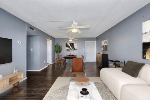 Copropriété à vendre à Port Charlotte, Floride: 2 chambres, 85.38 m2 № 2212389 - photo 16
