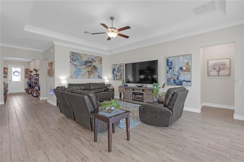 Villa ou maison à vendre à Land O' Lakes, Floride: 4 chambres, 227.89 m2 № 1787379 - photo 19