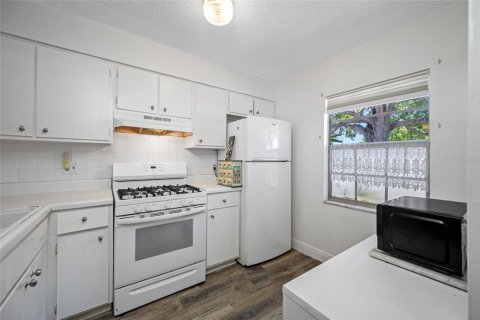 Copropriété à vendre à Clearwater, Floride: 1 chambre, 60.01 m2 № 1750862 - photo 2