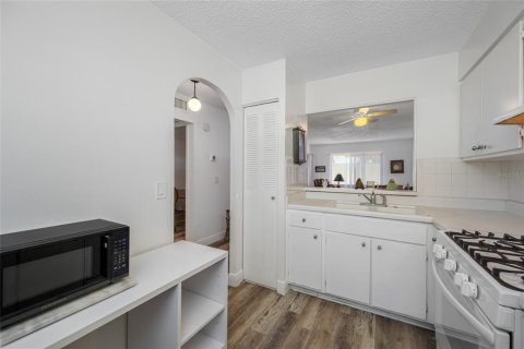 Copropriété à vendre à Clearwater, Floride: 1 chambre, 60.01 m2 № 1750862 - photo 6
