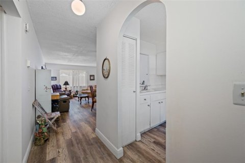 Copropriété à vendre à Clearwater, Floride: 1 chambre, 60.01 m2 № 1750862 - photo 11