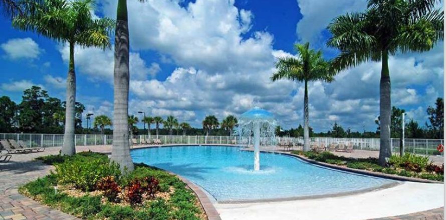 Casa en Fort Pierce, Florida 3 dormitorios, 155.33 m2 № 1159671