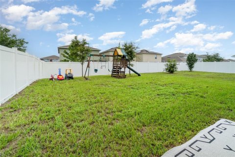 Casa en venta en Saint Cloud, Florida, 5 dormitorios, 227.7 m2 № 1298149 - foto 24