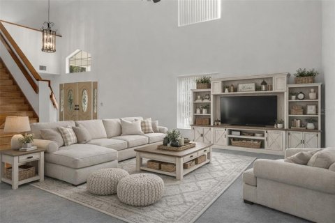 Casa en venta en Brooksville, Florida, 4 dormitorios, 444.72 m2 № 2134867 - foto 2
