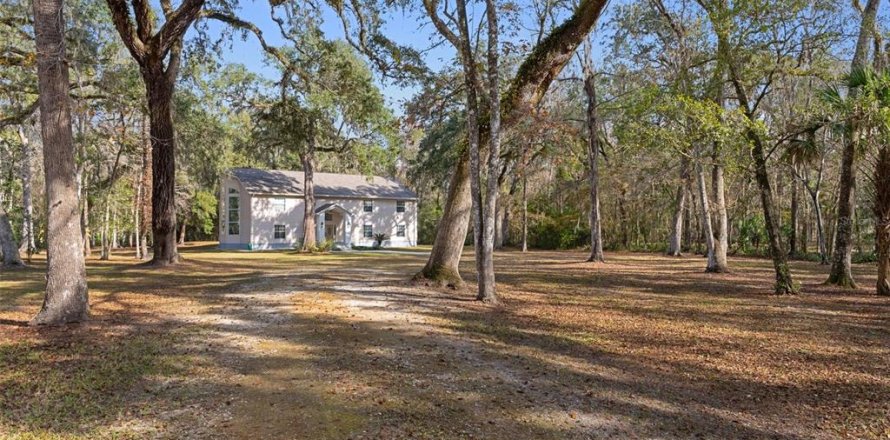 Casa en Brooksville, Florida 4 dormitorios, 444.72 m2 № 2134867