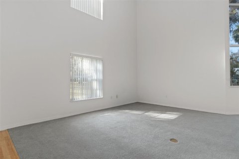 Casa en venta en Brooksville, Florida, 4 dormitorios, 444.72 m2 № 2134867 - foto 28