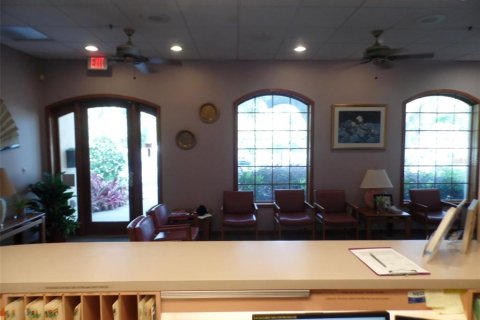 Propiedad comercial en venta en Altamonte Springs, Florida, 232.26 m2 № 1686474 - foto 3