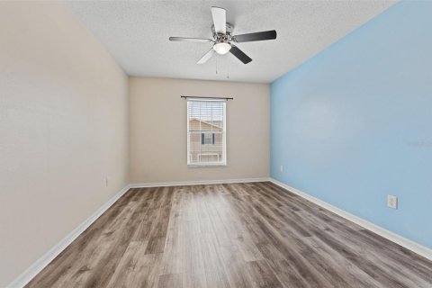 Touwnhouse à vendre à Tampa, Floride: 3 chambres, 141.58 m2 № 2197988 - photo 17