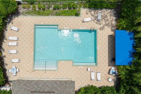 Touwnhouse à vendre à Tampa, Floride: 3 chambres, 141.58 m2 № 2197988 - photo 28