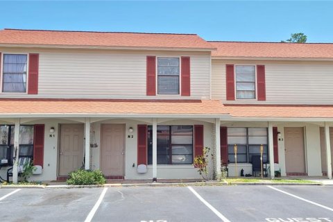 Townhouse in Port Orange, Florida 2 bedrooms, 101.08 sq.m. № 1654696 - photo 1