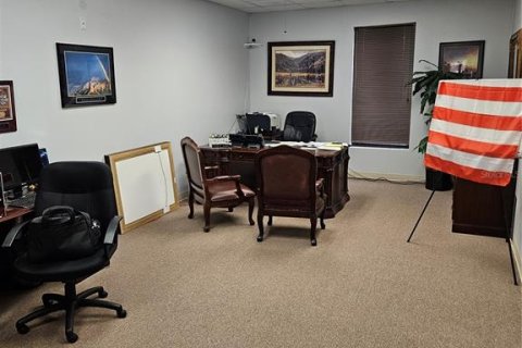 Immobilier commercial à louer à Nokomis, Floride: 69.68 m2 № 1425560 - photo 4