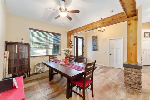 House in Wildwood, Florida 3 bedrooms, 181.72 sq.m. № 1545544 - photo 8