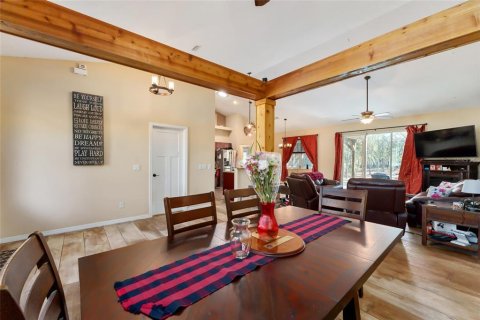 House in Wildwood, Florida 3 bedrooms, 181.72 sq.m. № 1545544 - photo 6