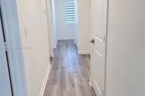 Купить таунхаус в Хомстед, Флорида 4 спальни, № 2046478 - фото 14