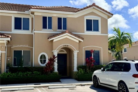 Купить таунхаус в Хомстед, Флорида 4 спальни, № 2046478 - фото 29