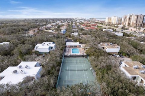 Villa ou maison à vendre à New Smyrna Beach, Floride: 2 chambres, 110.37 m2 № 2308168 - photo 30