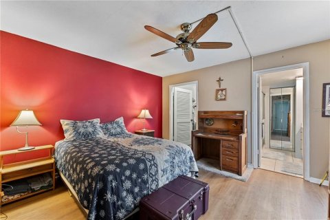 Villa ou maison à vendre à New Smyrna Beach, Floride: 2 chambres, 110.37 m2 № 2308168 - photo 20