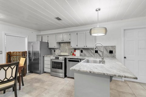 Villa ou maison à vendre à New Port Richey, Floride: 4 chambres, 175.03 m2 № 1648295 - photo 30