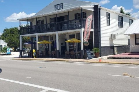 Apartment in Punta Gorda, Florida 6 bedrooms, 195.09 sq.m. № 2366755