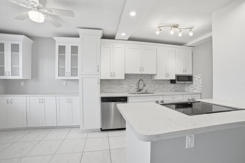 Copropriété à louer à Boca Raton, Floride: 2 chambres, 79.99 m2 № 2389497 - photo 4