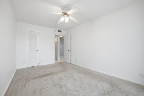 Copropriété à louer à Boca Raton, Floride: 2 chambres, 79.99 m2 № 2389497 - photo 8