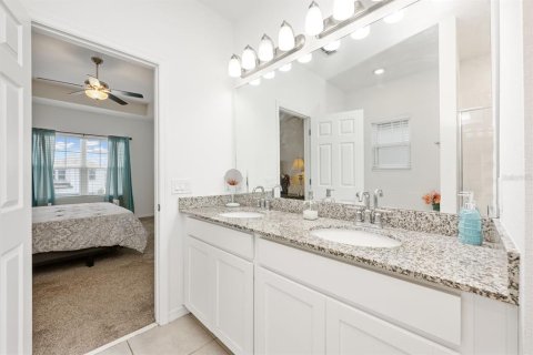 Casa en venta en Orlando, Florida, 3 dormitorios, 170.75 m2 № 1909929 - foto 24