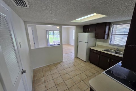 Casa en alquiler en Hudson, Florida, 2 dormitorios, 72.93 m2 № 1912328 - foto 8