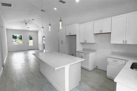 Villa ou maison à vendre à Sanford, Floride: 3 chambres, 121.05 m2 № 2235523 - photo 6