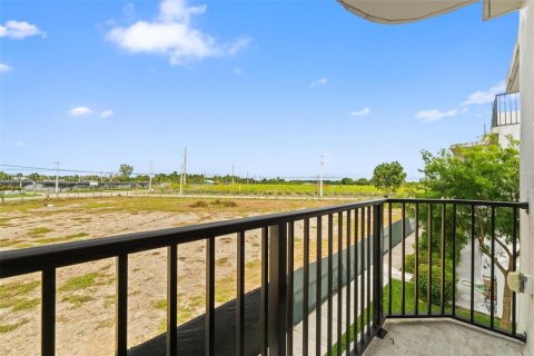 Снять в аренду таунхаус в Хомстед, Флорида 4 спальни, № 1969386 - фото 25