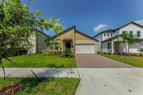 Casa en alquiler en Lutz, Florida, 4 dormitorios, 193.61 m2 № 1872959 - foto 1